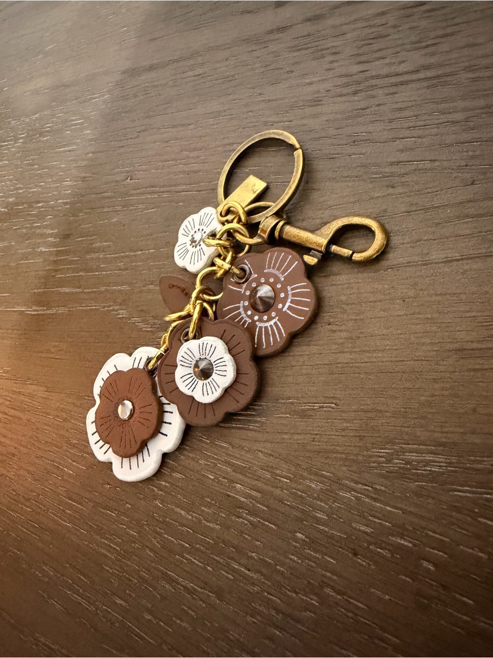 Floral Leather Charm Bag Charm/Keychain - Brown & White - Picture 2 of 3